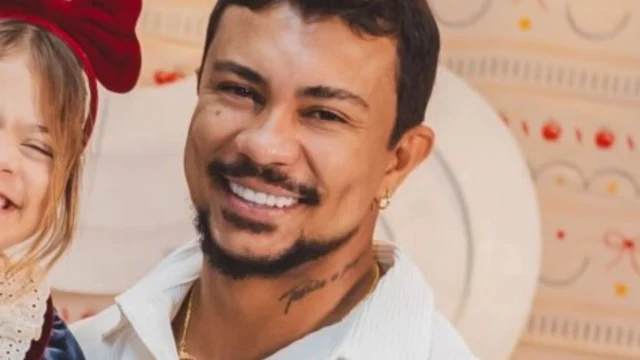 Filha de Xamã, Hanna celebra 5 anos em festa luxuosa com tema branca de neve