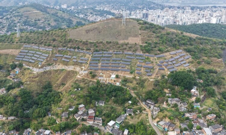 Energia solar em Niterói abastece 19 creches e economiza R$ 5 milhões com foco em sustentabilidade 1 Leonardo Simplicio