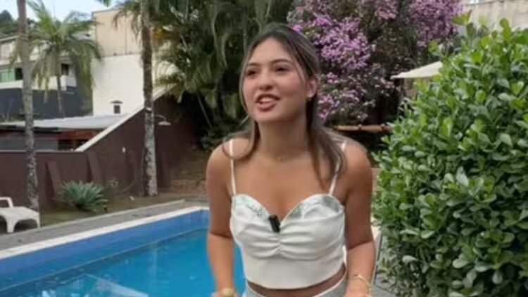 Mari Menezes celebra conquista de mansão após quitar financiamento em tempo recorde 1 Mari Menezes celebra conquista de mansão após quitar financiamento em tempo recorde