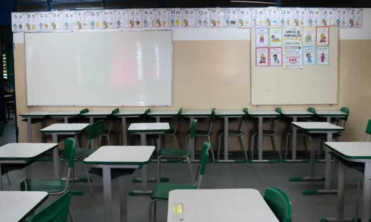 Equidade escolar: redes de ensino têm novo prazo para envio de dados ao MEC 1 Equidade escolar: redes de ensino têm novo prazo para envio de dados ao MEC
