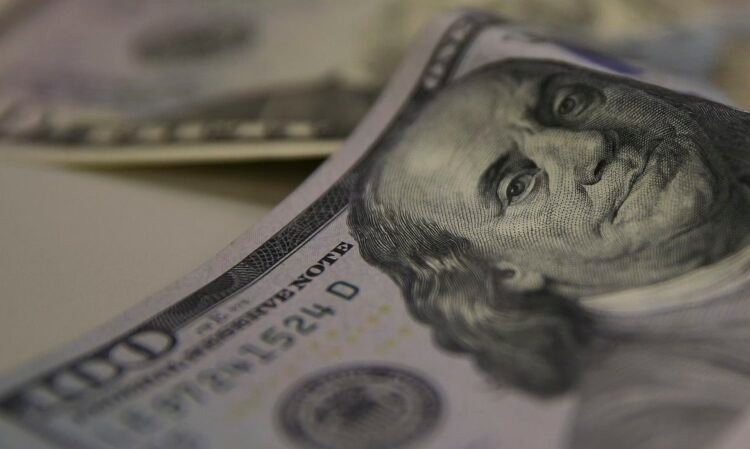 Tarifaço de 25% dos EUA sobre produtos brasileiros entra em vigor nesta quarta-feira