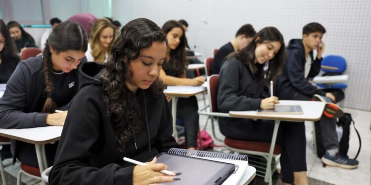 MEC libera lista de pré-selecionados do Fies 2026 para o segundo semestre