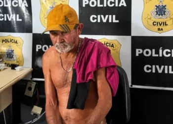 idoso preso em São Francisco do Conde acusado de abusar uma cadela
