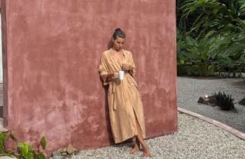 Alanis Guillen utiliza talento artístico em ação beneficente para o Retiro dos Artistas