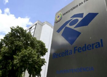 Arrecadação federal atinge R$ 289,3 bilhões e estabelece novo recorde em julho