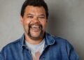 Babu Santana amplia carreira e estreia na direção de produção audiovisual