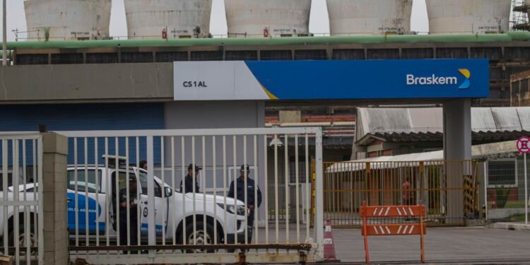 Braskem busca recuperação extrajudicial para reestruturar dívida bilionária 1 Braskem busca recuperação extrajudicial para reestruturar dívida bilionária