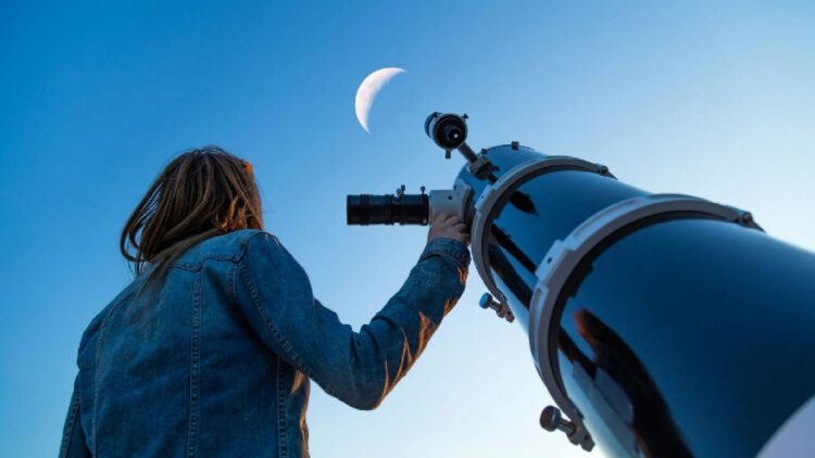 Eclipse lunar parcial será visível em todo o Brasil nesta quinta-feira