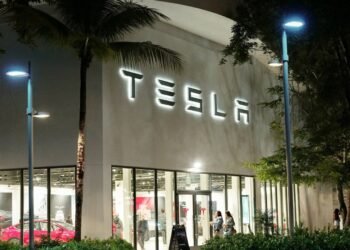 Elon Musk prioriza inteligência artificial e robótica em detrimento dos carros da Tesla
