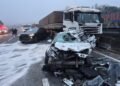 Engavetamento na Br-116 em Campina Grande do Sul deixa feridos e bloqueia rodovia