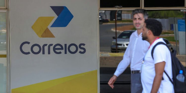 Governo federal destinará R$ 6 bilhões aos Correios no orçamento de 2027 para sanar dívidas