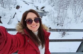 Inverno na Noruega: brasileira enfrenta nevasca extrema e revela custos na Ilha de Senja