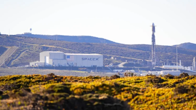 Investimento de Donald Trump em ações da Spacex é revelado em declaração financeira