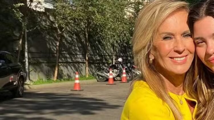 Lolle Pinheiro conclui graduação e reforça legado familiar com semelhança marcante