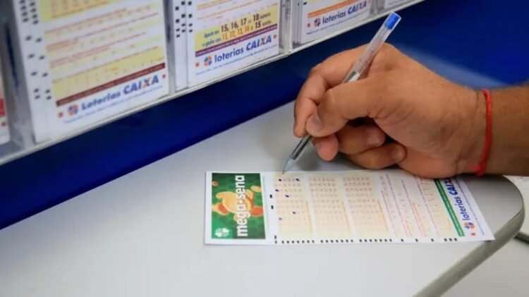 Mega-sena premia 15 apostas do Paraná com cinco acertos no concurso 3042