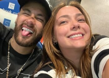 Neymar e Carol Dantas mantêm parceria sólida na criação do filho Davi Lucca