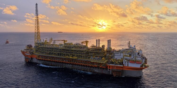 Petrobras alcança capacidade máxima de produção no navio-plataforma Alexandre de Gusmão 1 Petrobras alcança capacidade máxima de produção no navio-plataforma Alexandre de Gusmão