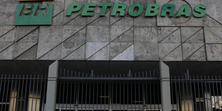 Petrobras confirma descoberta de hidrocarbonetos na Foz do Amazonas