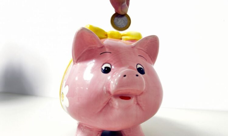Poupança registra saída líquida de R$ 7,15 bilhões em julho 1 Poupança registra saída líquida de R$ 7,15 bilhões em julho