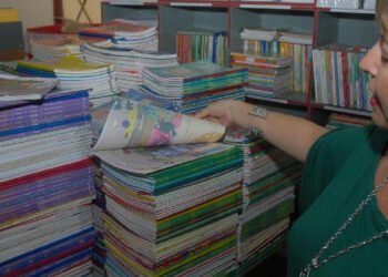 Prazo para escolas definirem livros do ciclo 2027-2030 via PNLD termina em 8 de setembro