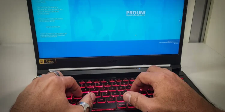 Prouni abre prazo final para adesão à lista de espera do processo seletivo 1 Prouni abre prazo final para adesão à lista de espera do processo seletivo