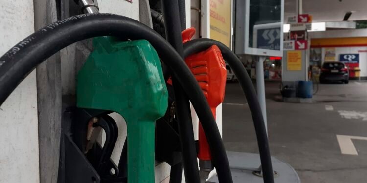 Refinaria de Mataripe reduz preço da gasolina em 11,3% após nova subvenção federal 1 Refinaria de Mataripe reduz preço da gasolina em 11,3% após nova subvenção federal