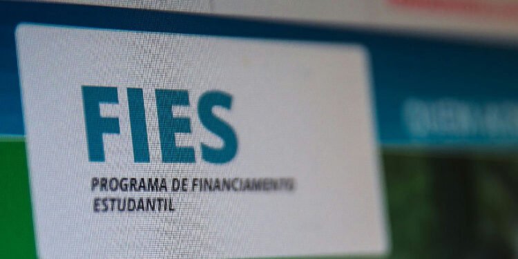 Termina nesta segunda-feira o prazo para renegociar dívidas do Fies pelo programa Desenrola 2026