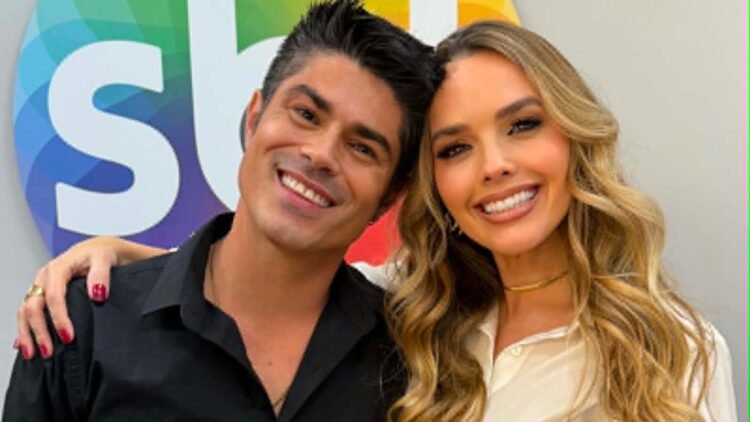 Thaeme Mariôto e Leandro Lopes celebram reencontro histórico após quase duas décadas 1 Thaeme Mariôto e Leandro Lopes celebram reencontro histórico após quase duas décadas