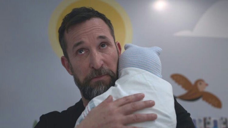 The Pitt conquista o público com narrativa inovadora e ritmo frenético na HBO Max