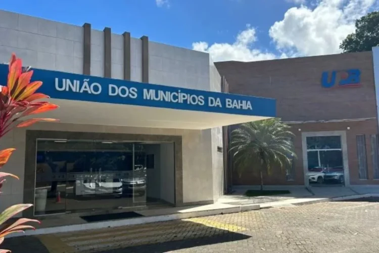 Fachada da sede da União dos Prefeitos da Bahia - UPB, em Salvador