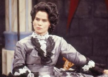 Vera Holtz celebra 73 anos e reflete sobre a transição de sua aclamada carreira na televisão