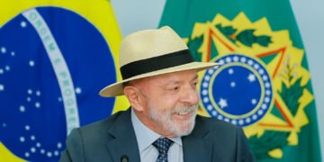 O presidente da República, Luiz Inácio Lula da Silva, durante reunião do Contrata+Brasil, no Palácio do Planalto, Brasília - DF.