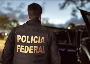 policial federal na rua