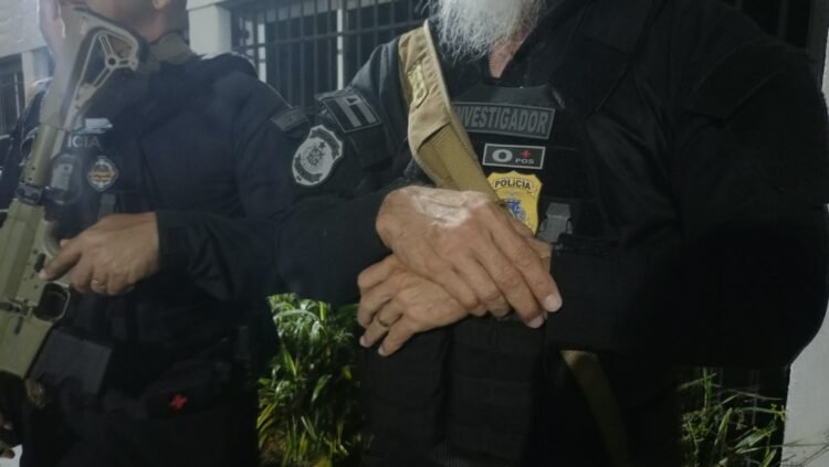 Polícia Civil mira esquema de "delivery" de drogas ligado a facção do RJ em Feira de Santana 1 policiais civis