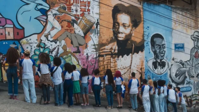 imagem da novela 'Por Você' da TV Globo, onde referencia a santamarense Tia Ciata
