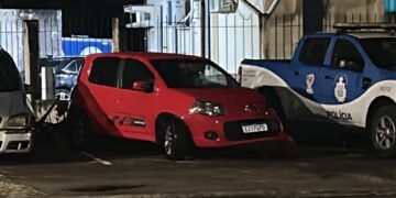 Fiat Uno envolvido em acidente grave em Conceição do Jacuípe era dirigido por homem sem habilitação