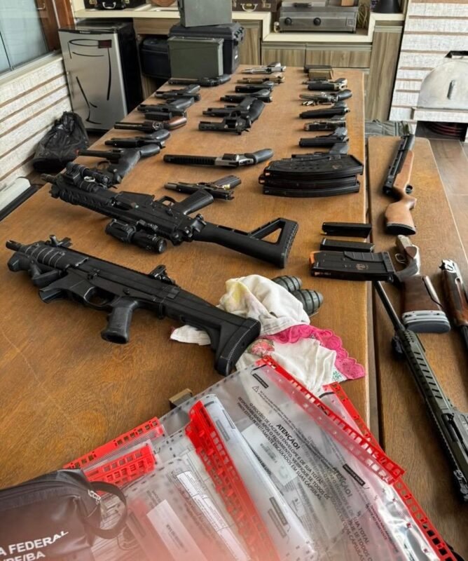 armas apreendidas pela PF em Feira de Santana