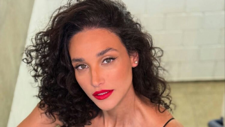 A trajetória de Débora Nascimento: do sucesso em novelas ao retorno na Globo