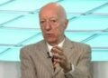 Aos 93 anos, morre Claudio Carsughi, ícone do jornalismo esportivo brasileiro