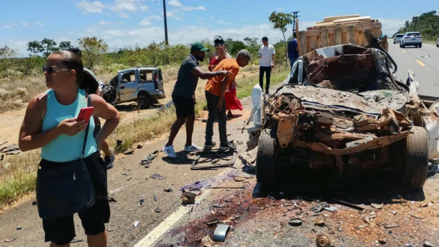 acidente em Camaçari na Estrada da Cetrel
