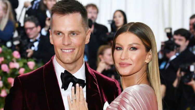 Biografia expõe conflitos que levaram ao fim do casamento de Gisele Bündchen e Tom Brady 1 Biografia expõe conflitos que levaram ao fim do casamento de Gisele Bündchen e Tom Brady