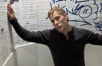 Christian Chávez detalha novo álbum e turnê inspirada em superação