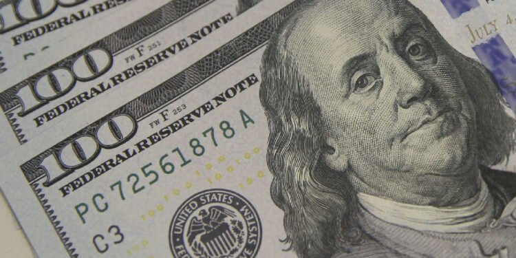 Contas externas do Brasil registram saldo negativo de US$ 5,1 bilhões em agosto