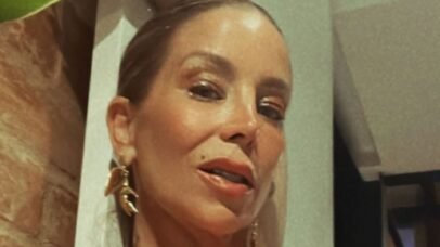 Dani Winits acidente: atriz revela "apagão" após queda em palco