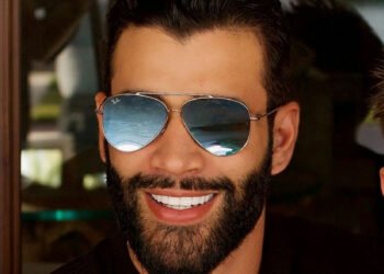 Gusttavo Lima surpreende fãs com novo visual sem barba