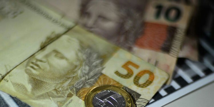 Ibc-br registra queda de 0,2% em julho e acumula alta no ano