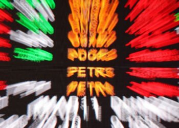 Ibovespa dispara 3% e atinge maior patamar desde maio em dia de otimismo