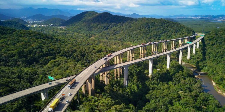 Infraestrutura brasileira exige o dobro de investimentos para superar déficit