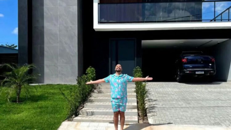 Mansão de Gil do Vigor em Pernambuco é colocada à venda por R$ 3,2 milhões