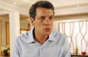 Marcello Airoldi deixa Viver a Vida para trás e consolida trajetória de sucesso nos palcos